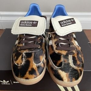 Meet your Posher, Mureen